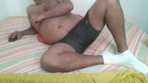 Snapshot of beargryzzly chatting on 12-03-24, 05:20 Grizzly online show from 12-03-24, 05:20