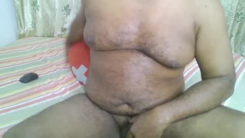 Snapshot of beargryzzly chatting on 12-22-24, 11:11 Grizzly online show from 12-22-24, 11:11