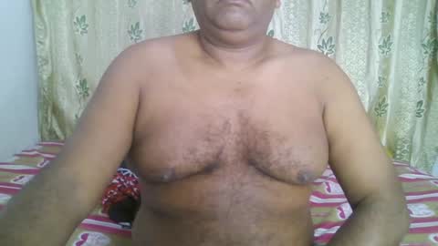 Snapshot of beargryzzly chatting on 01-11-25, 02:41 Grizzly online show from 01-11-25, 02:41