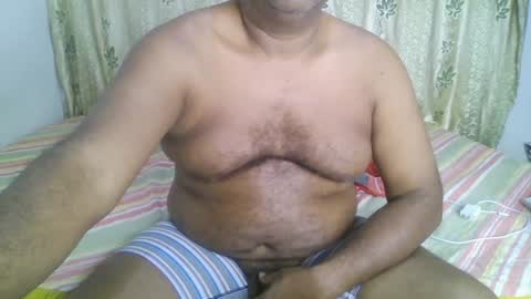 Snapshot of beargryzzly chatting on 01-24-25, 08:02 Grizzly online show from 01-24-25, 08:02