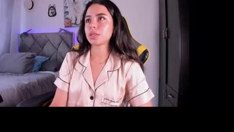 MELANI online show from 09-12-25, 03:23