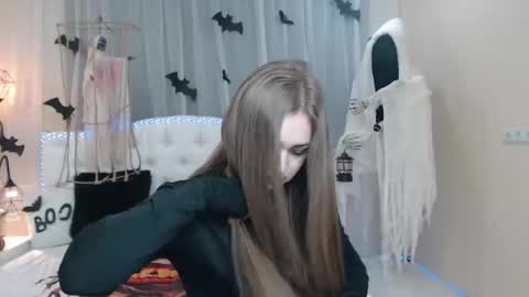 beataangel online show from 11-05-25, 08:47