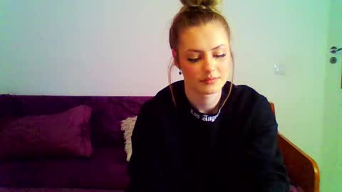 beatrice princess online show from 02-17-25, 09:52