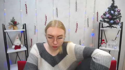 Snapshot of beatriceflyy chatting on 01-03-25, 03:22 BeatriceFlyy online show from 01-03-25, 03:22