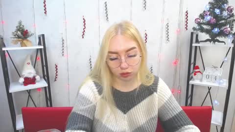 Snapshot of beatriceflyy chatting on 01-04-25, 12:16 BeatriceFlyy online show from 01-04-25, 12:16