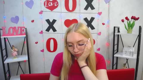 Snapshot of beatriceflyy chatting on 01-22-25, 01:53 BeatriceFlyy online show from 01-22-25, 01:53