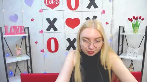 Snapshot of beatriceflyy chatting on 02-25-25, 09:20 BeatriceFlyy online show from 02-25-25, 09:20