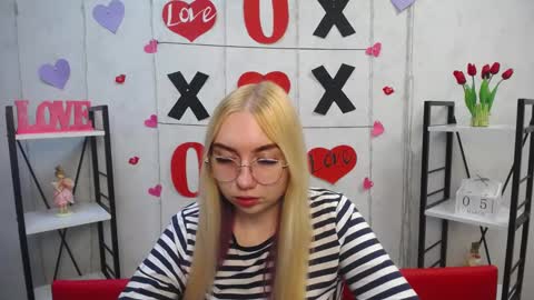 Snapshot of beatriceflyy chatting on 03-05-25, 01:17 BeatriceFlyy online show from 03-05-25, 01:17