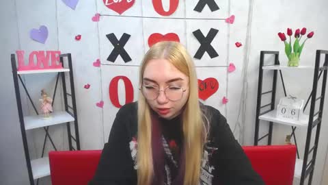 Snapshot of beatriceflyy chatting on 03-06-25, 08:08 BeatriceFlyy online show from 03-06-25, 08:08