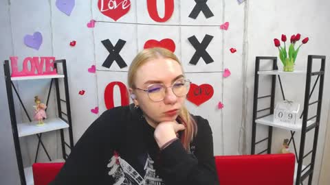 Snapshot of beatriceflyy chatting on 03-10-25, 02:37 BeatriceFlyy online show from 03-10-25, 02:37