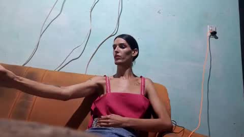 Snapshot of beatrizbigcock chatting on 10-10-25, 06:34 beatrizbigcock online show from 10-10-25, 06:34