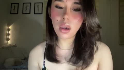 Snapshot of beautiful_lust69 chatting on 12-17-25, 01:50 Sweet Aya online show from 12-17-25, 01:50