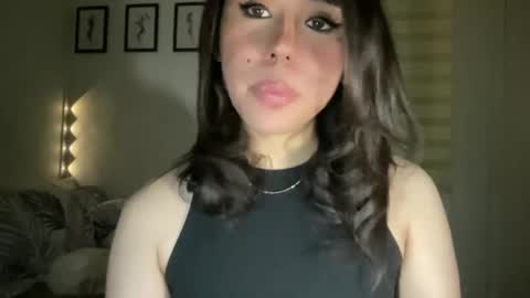 Snapshot of beautiful_lust69 chatting on 02-01-26, 03:43 Sweet Aya online show from 02-01-26, 03:43