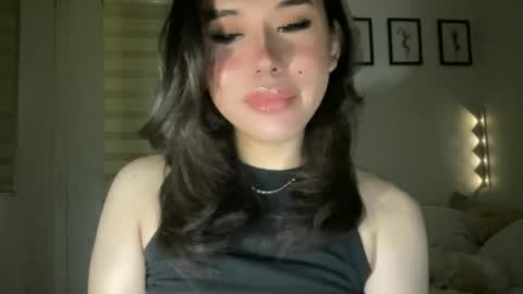 Snapshot of beautiful_lust69 chatting on 03-01-26, 03:14 Sweet Aya online show from 03-01-26, 03:14