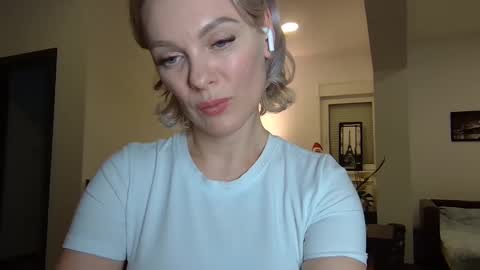 Beautifulkollette online show from 12-28-24, 11:48