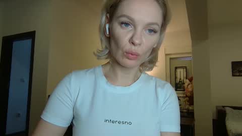 Beautifulkollette online show from 01-14-25, 11:31