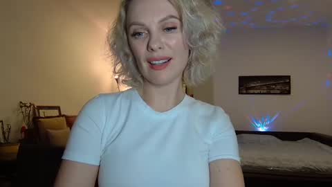 Beautifulkollette online show from 02-04-25, 08:38