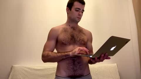 Nik online show from 12-20-25, 08:05