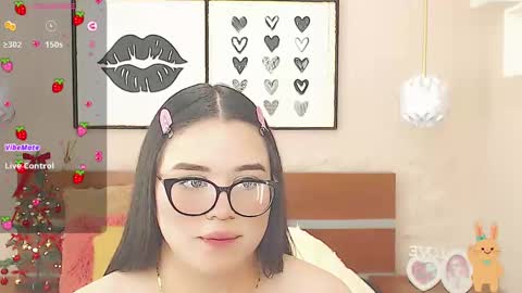Snapshot of beautty_pink chatting on 12-30-24, 07:53 beautty_pink online show from 12-30-24, 07:53