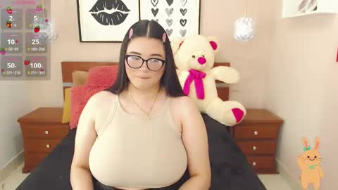 Snapshot of beautty_pink chatting on 02-19-25, 05:06 beautty_pink online show from 02-19-25, 05:06