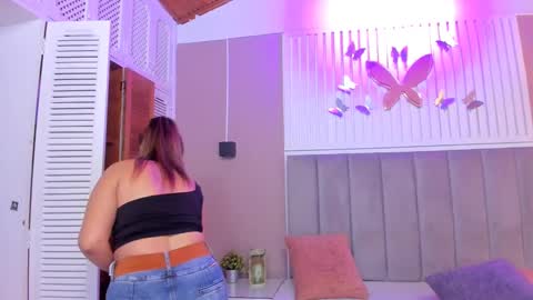 Chantall online show from 02-13-25, 02:45