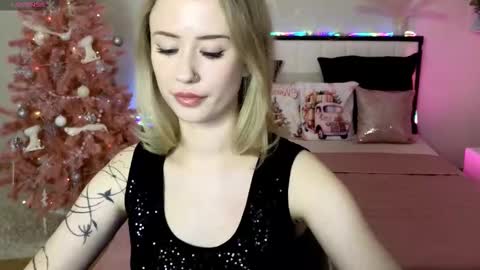 beauty Sasha online show from 12-22-25, 02:25