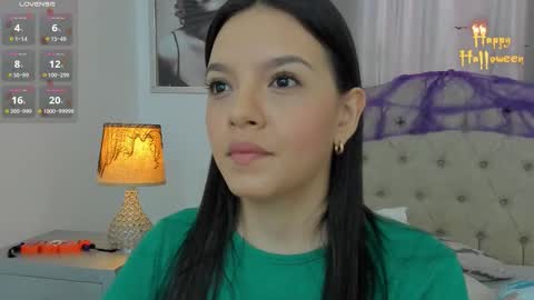 Ariana Reyes online show from 10-21-25, 12:39