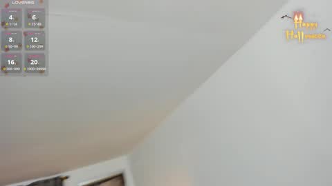 Ariana Reyes online show from 10-29-25, 12:18