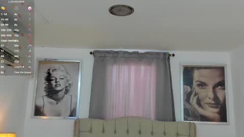 Ariana Reyes online show from 11-20-25, 01:22