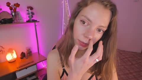 Eliise online show from 03-08-25, 02:19