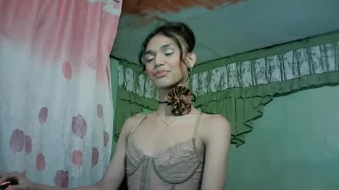 beautyhotasia123 online show from 12-30-24, 02:40