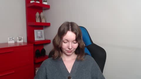 Snapshot of beautyzoexx chatting on 01-21-25, 01:11 Zoe online show from 01-21-25, 01:11