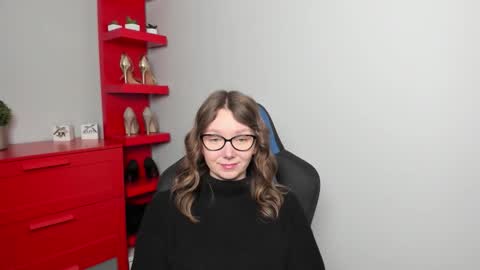 Snapshot of beautyzoexx chatting on 10-21-25, 05:41 Zoe online show from 10-21-25, 05:41