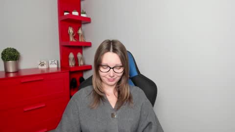 Snapshot of beautyzoexx chatting on 10-29-25, 06:48 Zoe online show from 10-29-25, 06:48