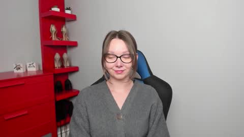 Snapshot of beautyzoexx chatting on 11-26-25, 08:15 Zoe online show from 11-26-25, 08:15