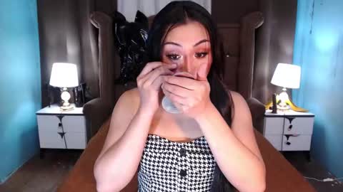 Snapshot of beawakaers69 chatting on 10-23-25, 04:56 beawakaers69 online show from 10-23-25, 04:56