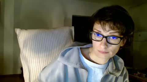 Raluca online show from 12-24-24, 05:23