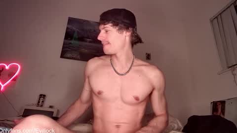 Snapshot of bebexxxdust chatting on 10-28-25, 11:51 bebe dust online show from 10-28-25, 11:51