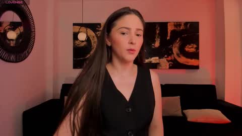 Snapshot of beccabaxter chatting on 10-19-25, 05:57 Am Becca online show from 10-19-25, 05:57