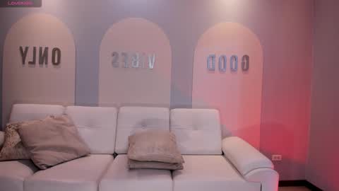 Snapshot of beccabaxter chatting on 11-09-25, 06:06 Am Becca online show from 11-09-25, 06:06