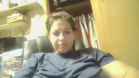 beccabee37 online show from 10-12-25, 02:16