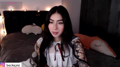 Marzhie online show from 12-20-25, 06:20