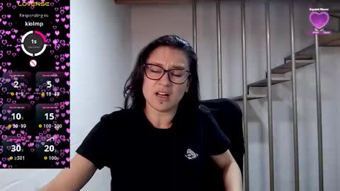 Daniela online show from 11-11-25, 02:11