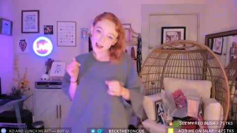 Snapshot of beckthetongue chatting on 10-02-25, 10:06 Beck the tongue online show from 10-02-25, 10:06