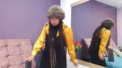 Becky online show from 10-07-25, 01:41