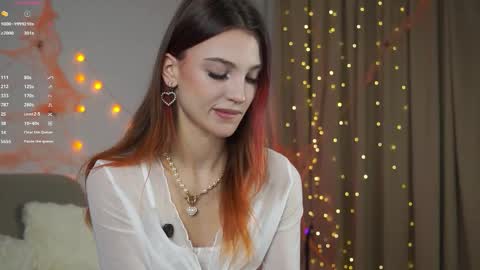 Melissa online show from 11-28-25, 01:03