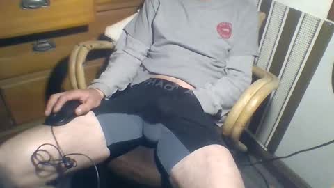 bedecar online show from 11-12-25, 12:16