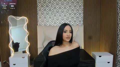Snapshot of beella_tay1 chatting on 11-04-25, 01:54 BELLA online show from 11-04-25, 01:54