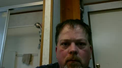 Snapshot of beer_money69 chatting on 11-19-25, 06:08 beer_money69 online show from 11-19-25, 06:08