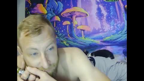 Snapshot of beercanthickness chatting on 10-09-25, 02:20 Dunkindaddy online show from 10-09-25, 02:20